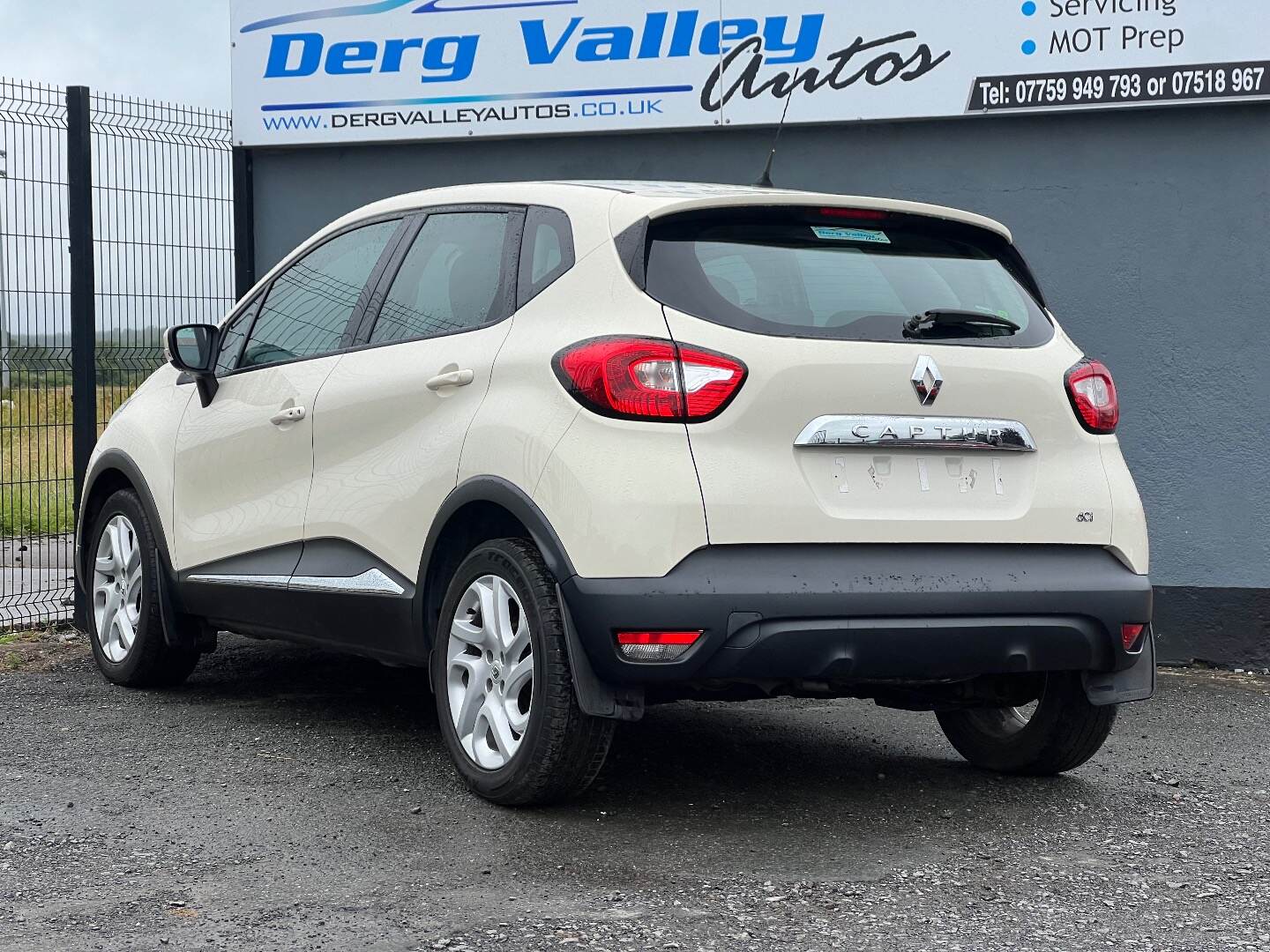 Renault Captur DIESEL HATCHBACK in Tyrone