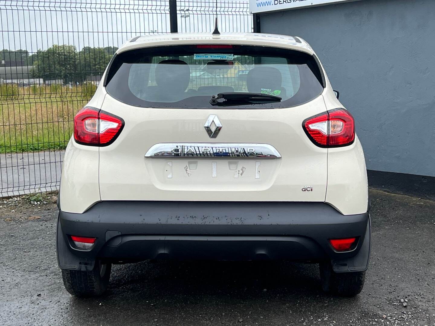 Renault Captur DIESEL HATCHBACK in Tyrone