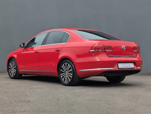 Volkswagen Passat DIESEL SALOON in Tyrone