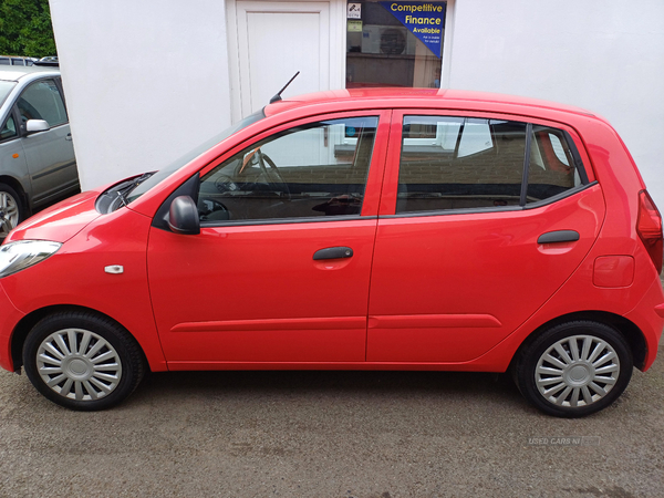 Hyundai i10 HATCHBACK in Antrim