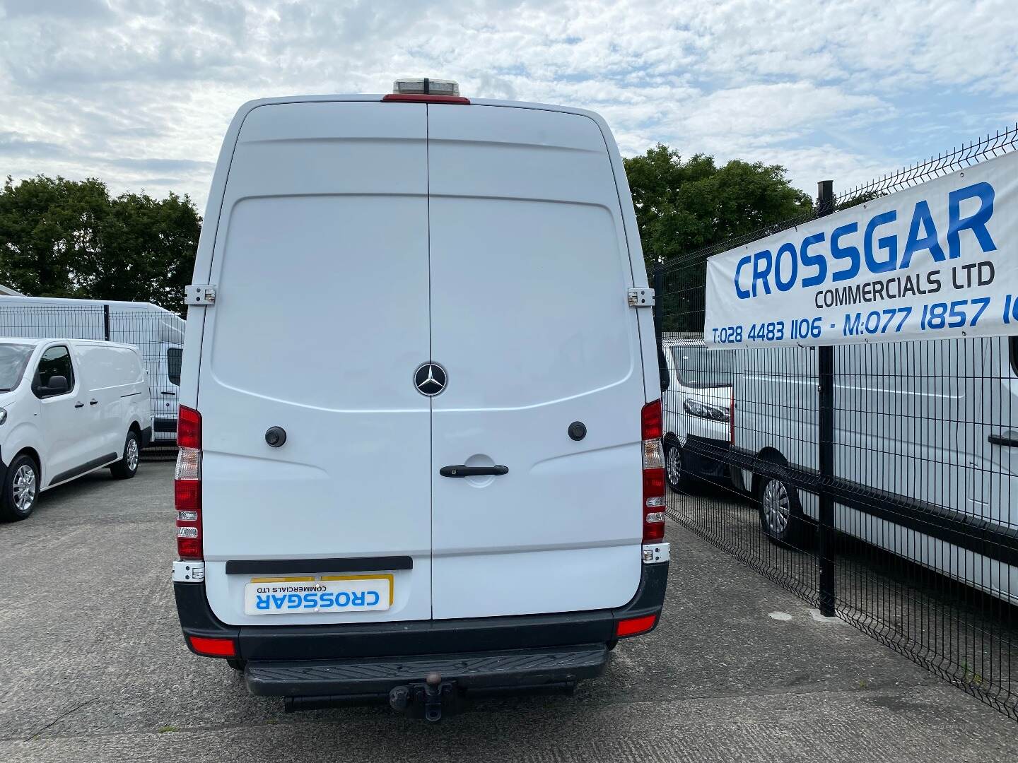 Mercedes Sprinter 316CDI MEDIUM DIESEL in Down