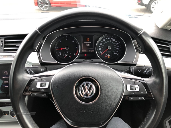 Volkswagen Passat DIESEL ESTATE in Derry / Londonderry