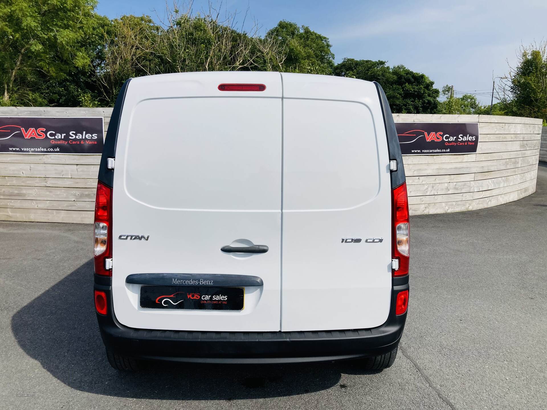 Mercedes Citan EXTRA LONG DIESEL in Down