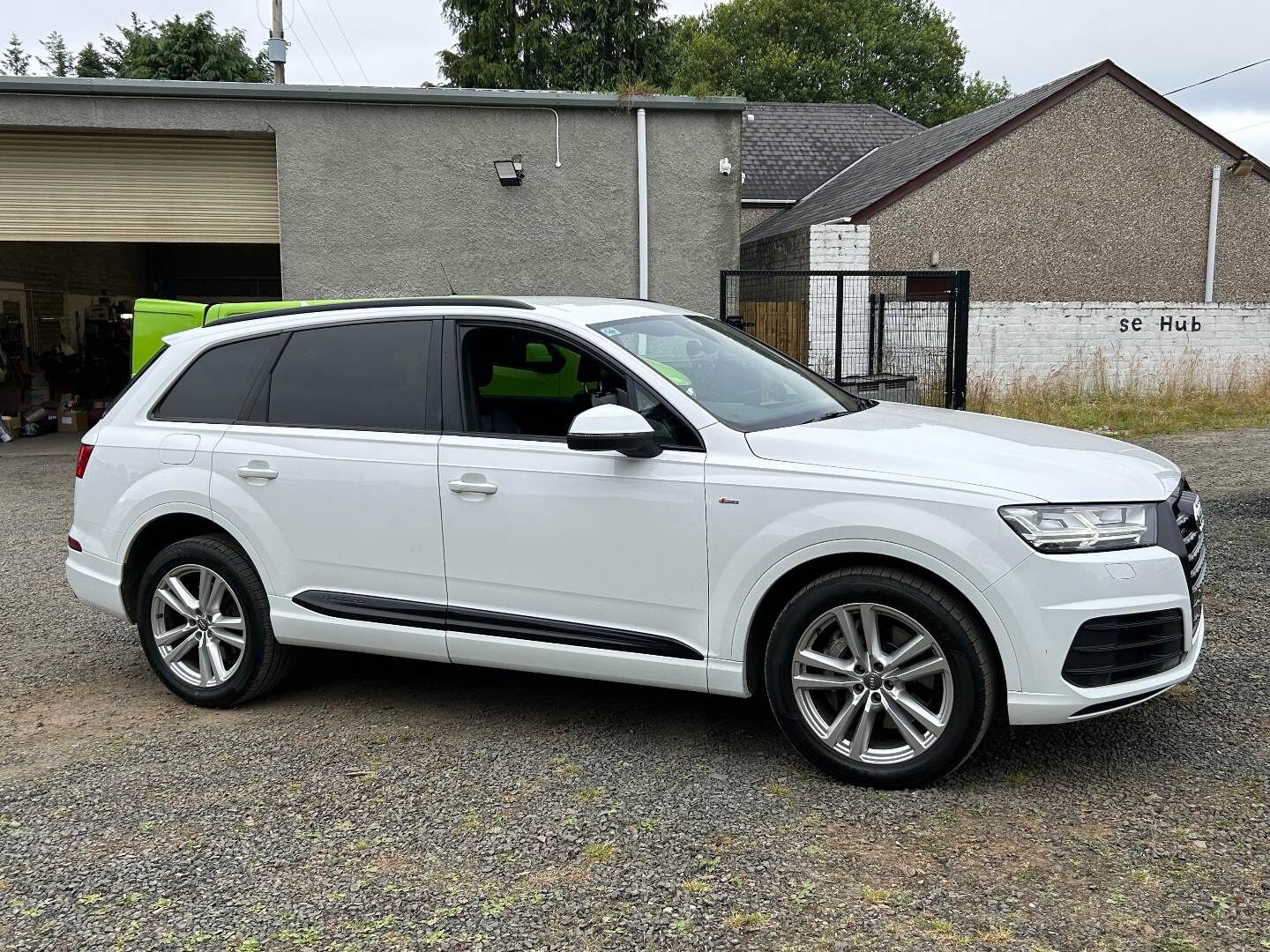 Audi Q7 DIESEL ESTATE in Antrim