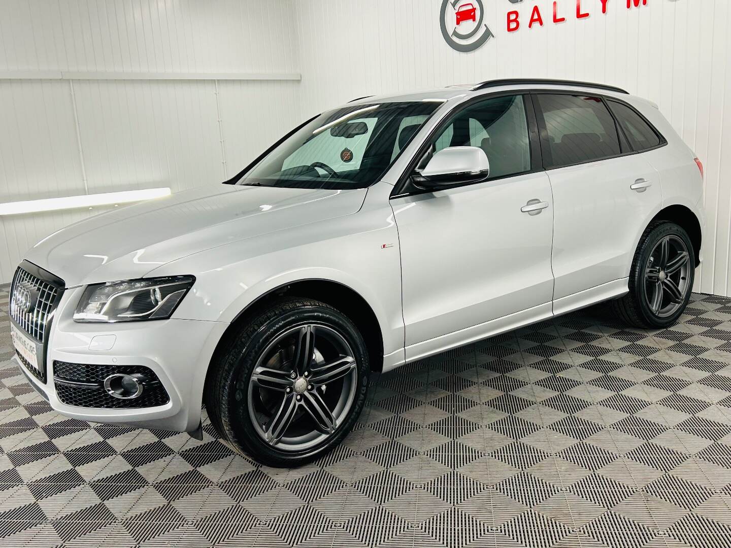 Audi Q5 ESTATE SPECIAL EDITIONS in Antrim