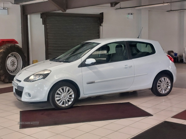 Renault Clio HATCHBACK in Antrim