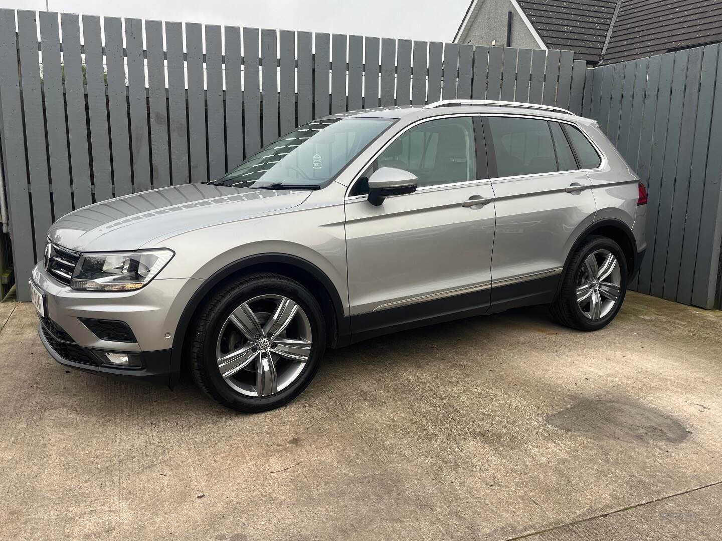 Volkswagen Tiguan DIESEL ESTATE in Antrim