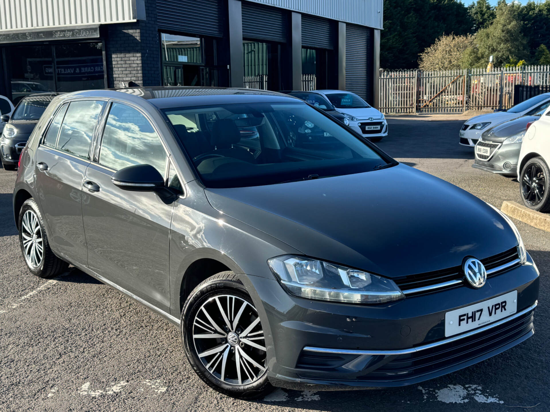 Volkswagen Golf DIESEL HATCHBACK in Down