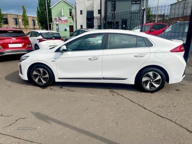 Hyundai Ioniq HATCHBACK in Down