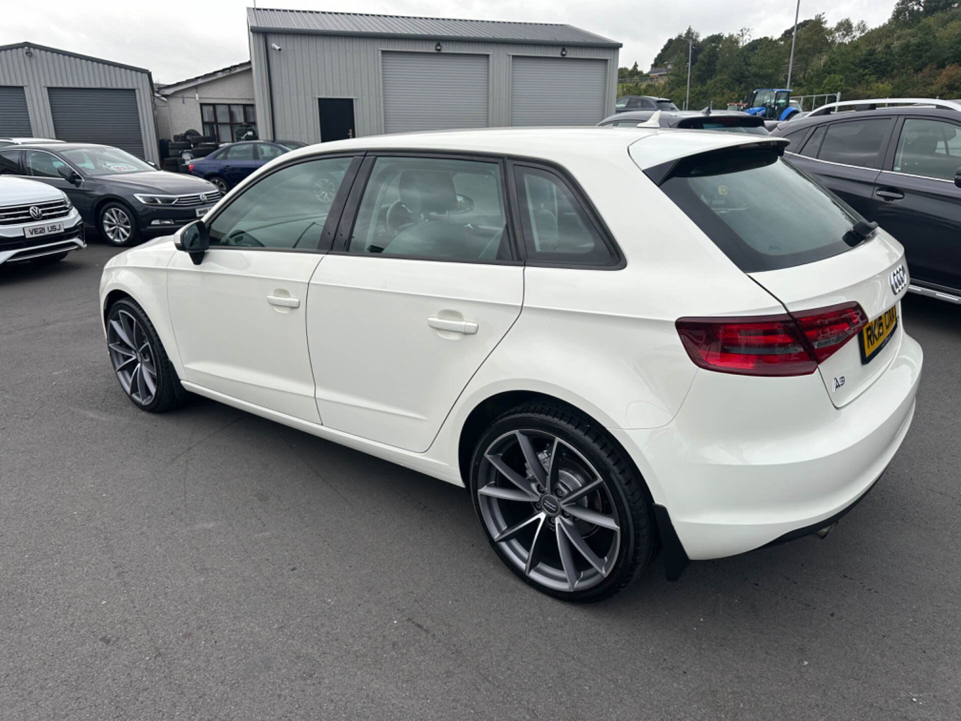 Audi A3 DIESEL SPORTBACK in Down