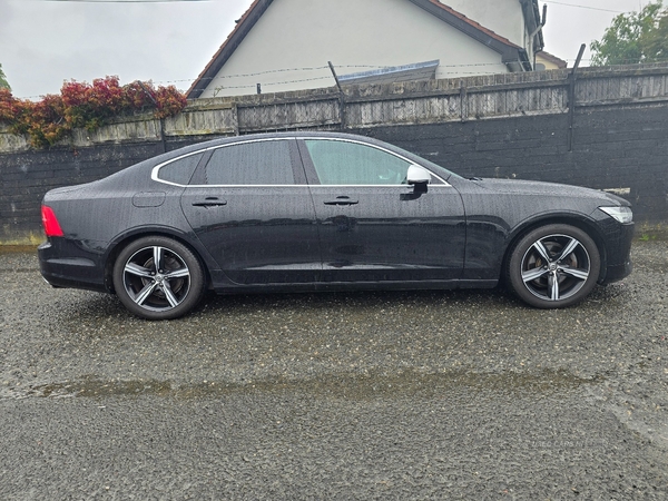 Volvo S90 R-DESIGN D4 AUTO in Down