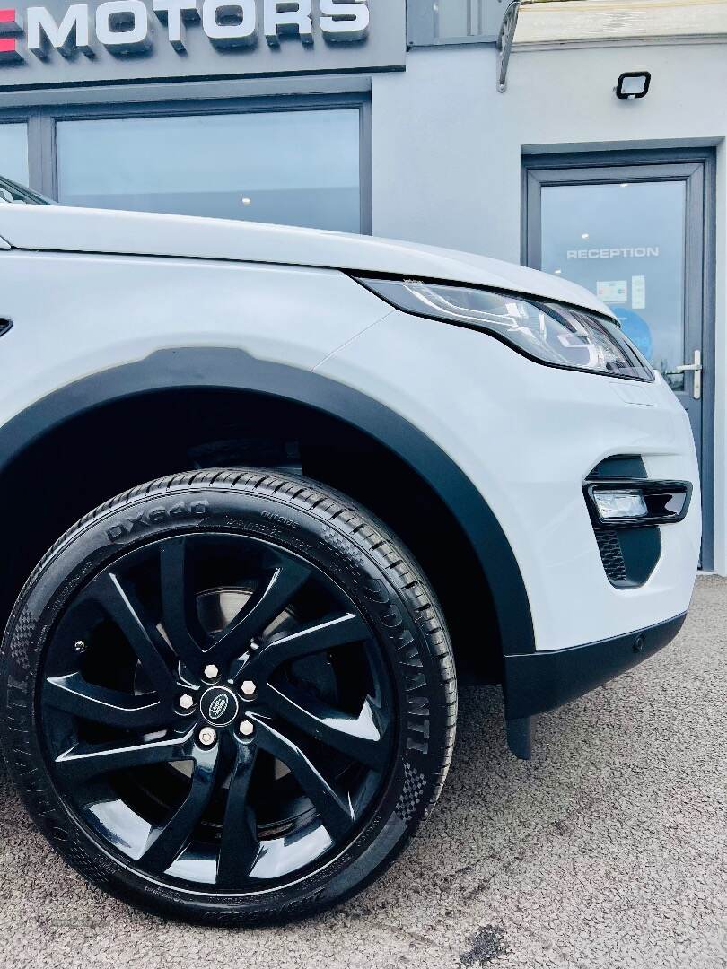 Land Rover Discovery Sport HSE BLACK in Tyrone