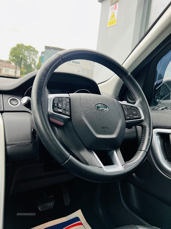 Land Rover Discovery Sport HSE BLACK in Tyrone