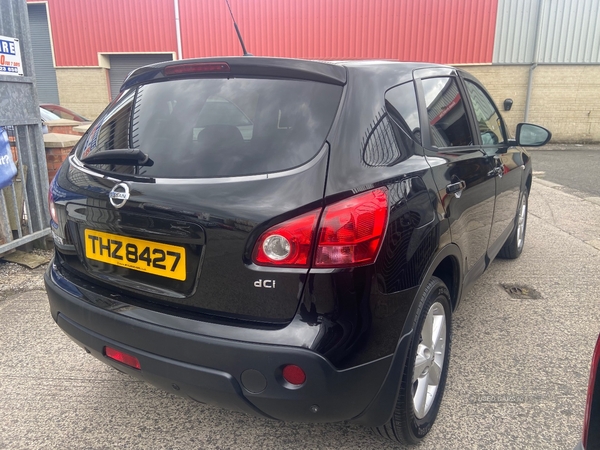 Nissan Qashqai DIESEL HATCHBACK in Antrim