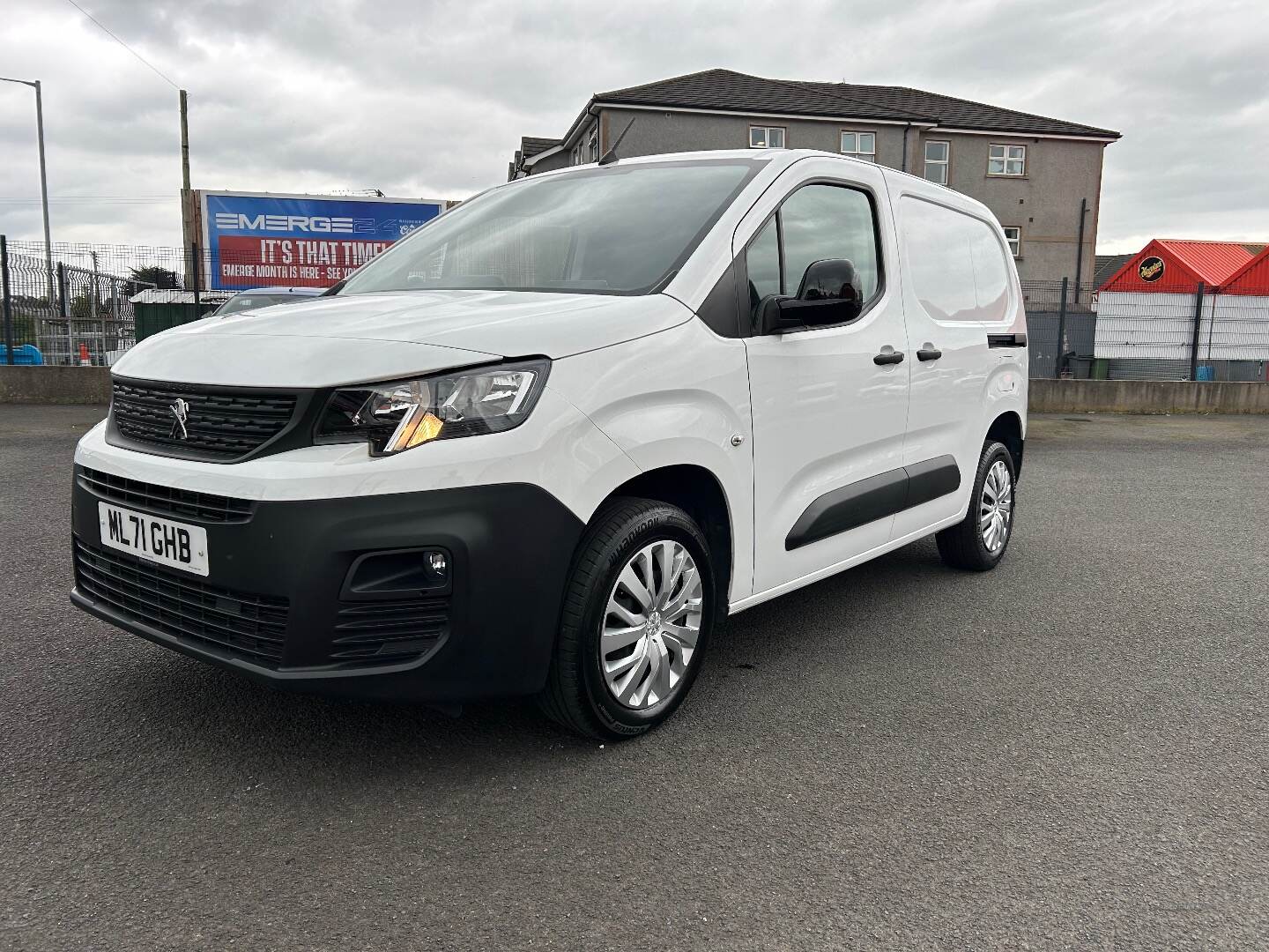 Peugeot Partner 1.5 HDI 100HP 6-SPEED in Antrim