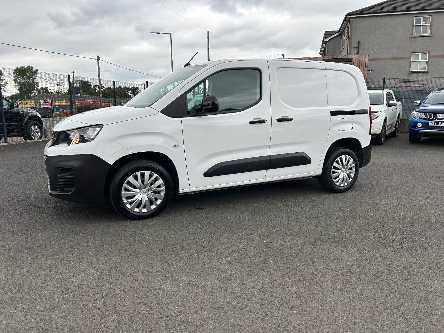 Peugeot Partner 1.5 HDI 100HP 6-SPEED in Antrim