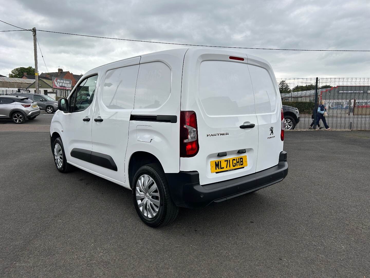 Peugeot Partner 1.5 HDI 100HP 6-SPEED in Antrim