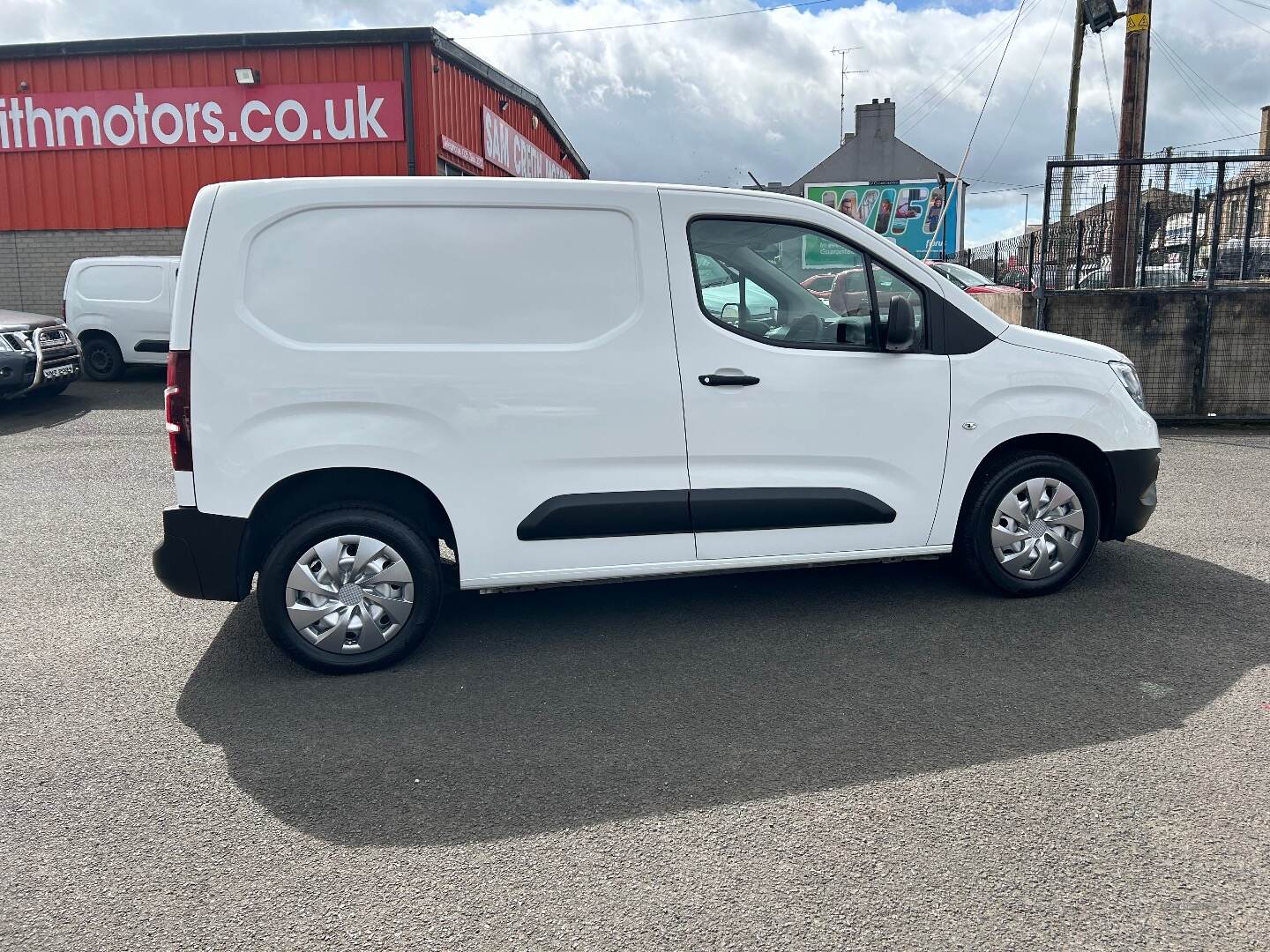 Vauxhall Combo 1.6 TURBO D 100HP EDITION in Antrim