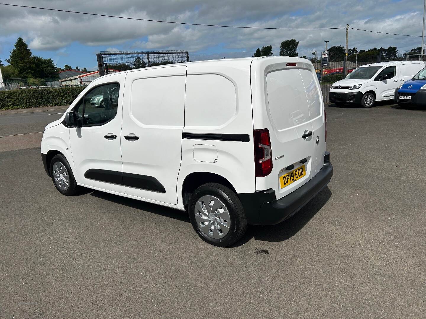 Vauxhall Combo 1.6 TURBO D 100HP EDITION in Antrim