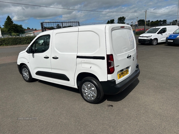 Vauxhall Combo 1.6 TURBO D 100HP EDITION in Antrim