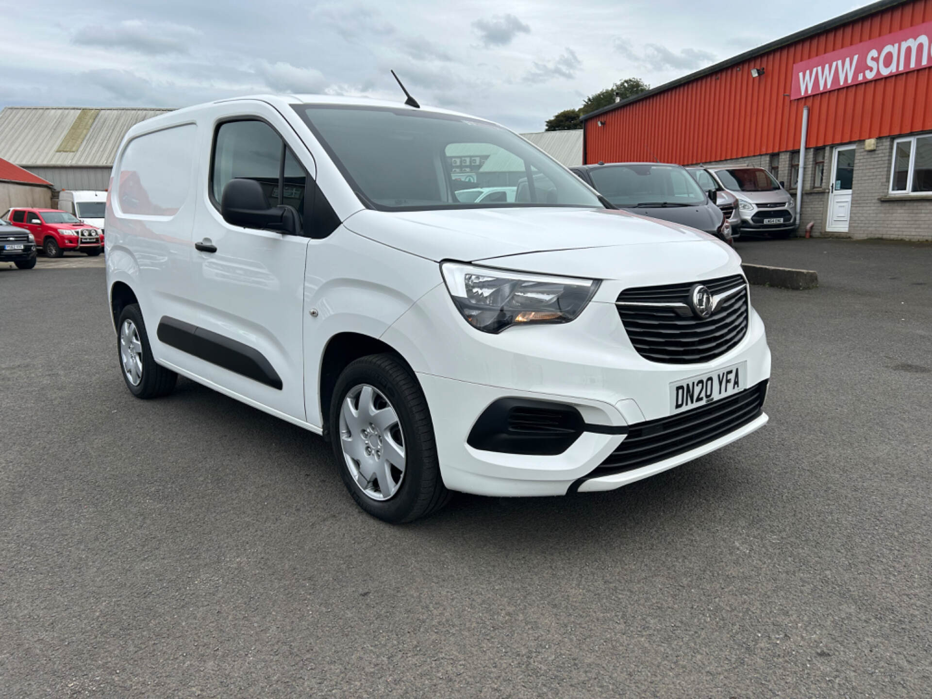 Vauxhall Combo 1.6 TURBO D 100HP SPORTIVE in Antrim