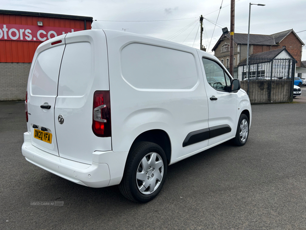 Vauxhall Combo 1.6 TURBO D 100HP SPORTIVE in Antrim