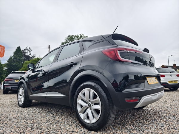 Renault Captur HATCHBACK in Fermanagh