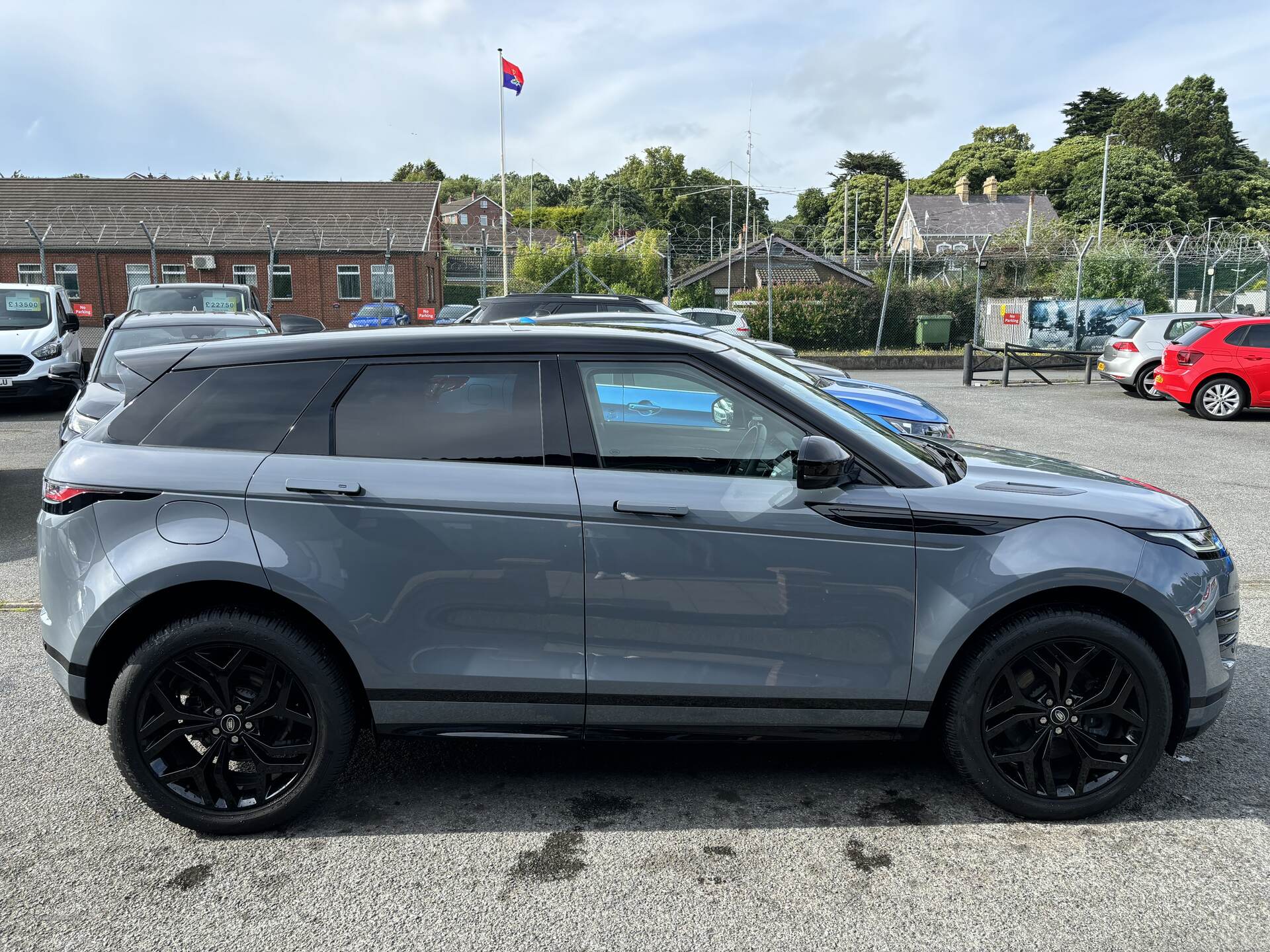 Land Rover Range Rover Evoque DIESEL HATCHBACK in Down