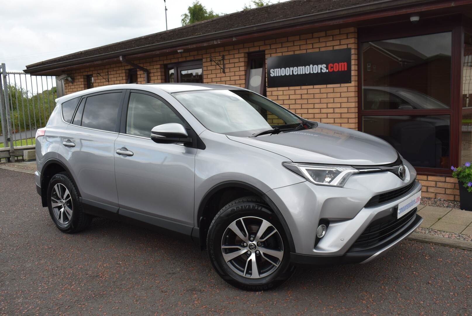 Toyota RAV4 DIESEL ESTATE in Antrim