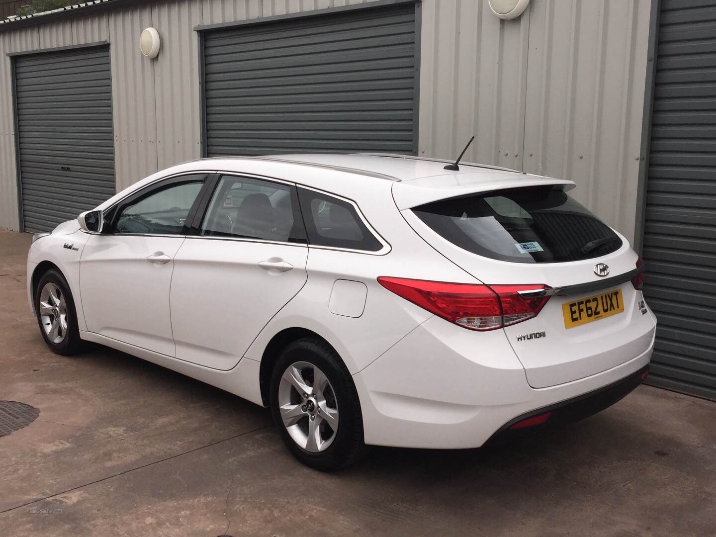 Hyundai i40 DIESEL TOURER in Tyrone