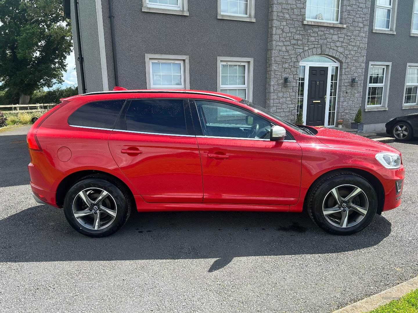 Volvo XC60 DIESEL ESTATE in Armagh