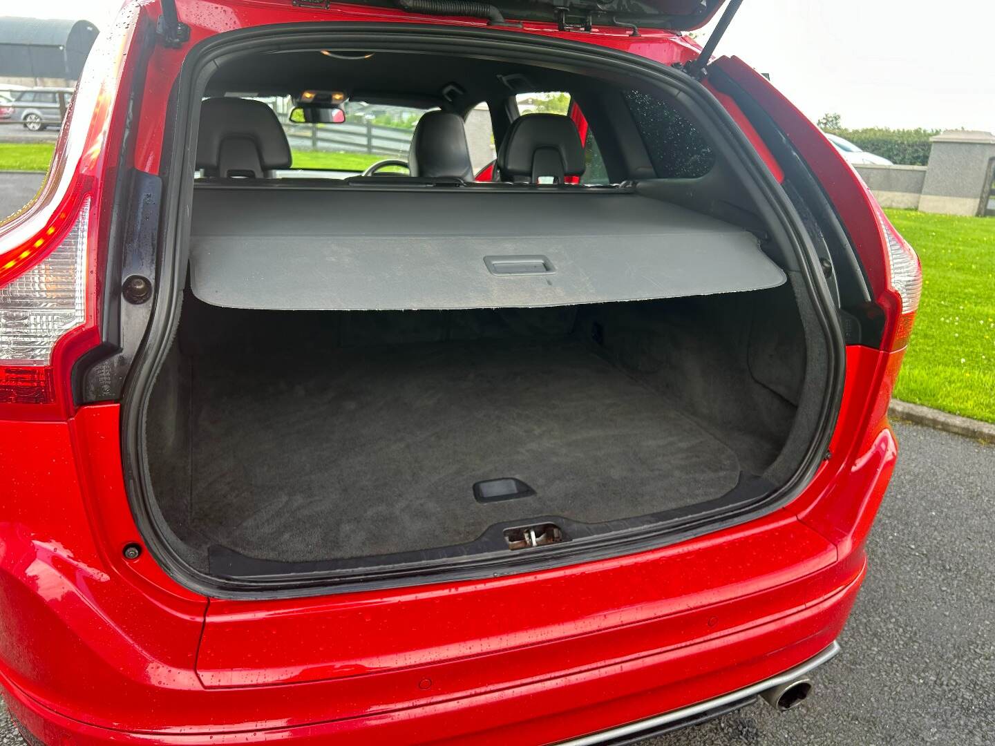 Volvo XC60 DIESEL ESTATE in Armagh