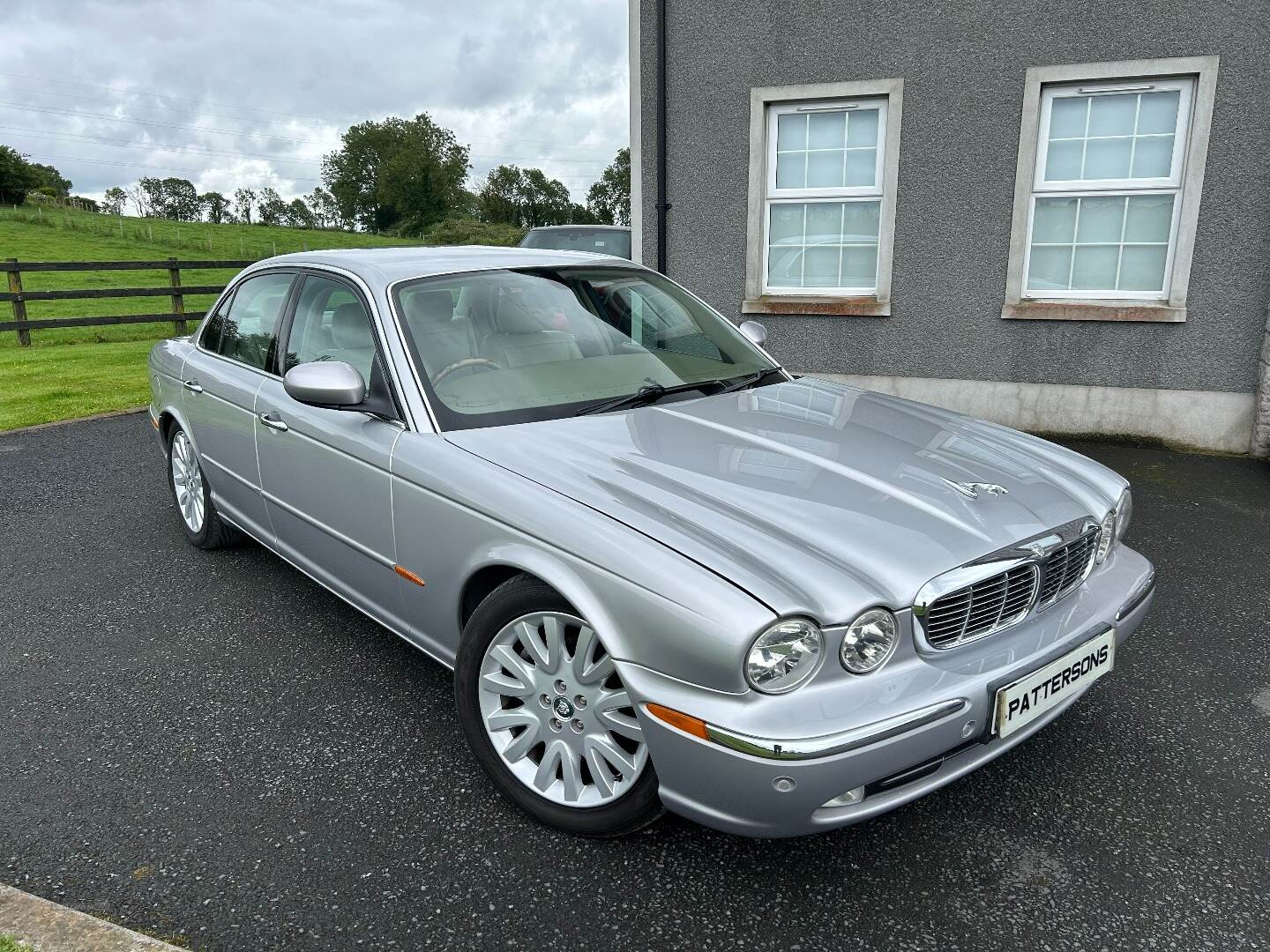 Jaguar XJ Series SALOON in Armagh