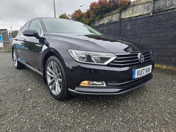 Volkswagen Passat DIESEL SALOON in Down