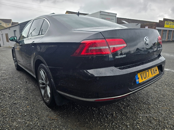 Volkswagen Passat DIESEL SALOON in Down