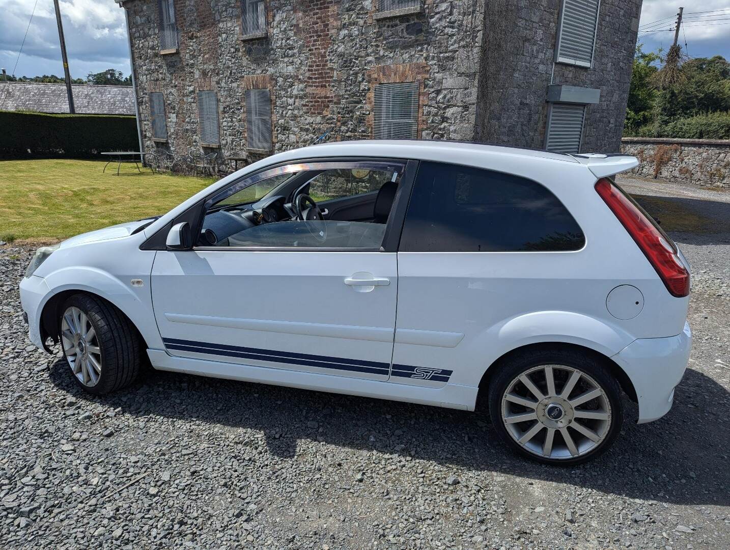 Jun 2007 Ford Fiesta 2.0 ST 3dr