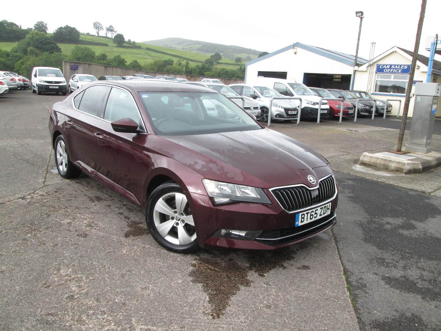 Skoda Superb DIESEL HATCHBACK in Fermanagh