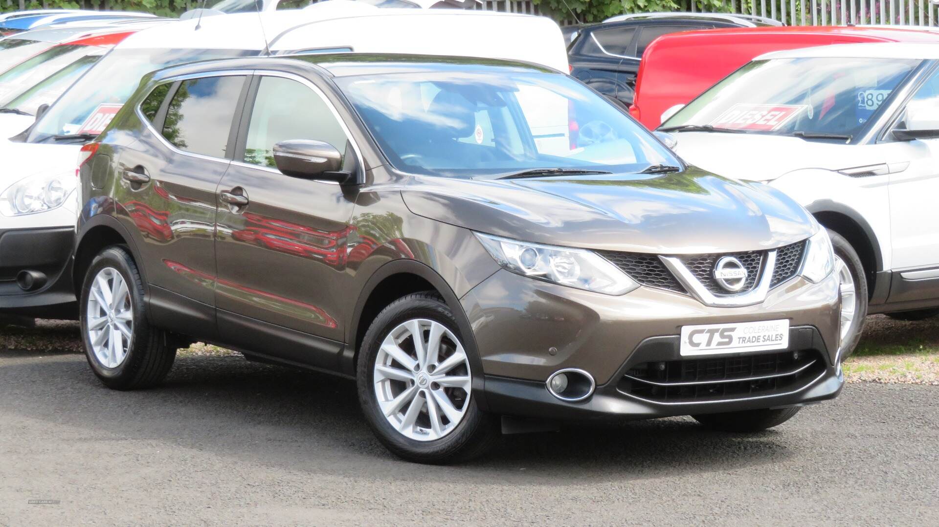 Nissan Qashqai DIESEL HATCHBACK in Derry / Londonderry