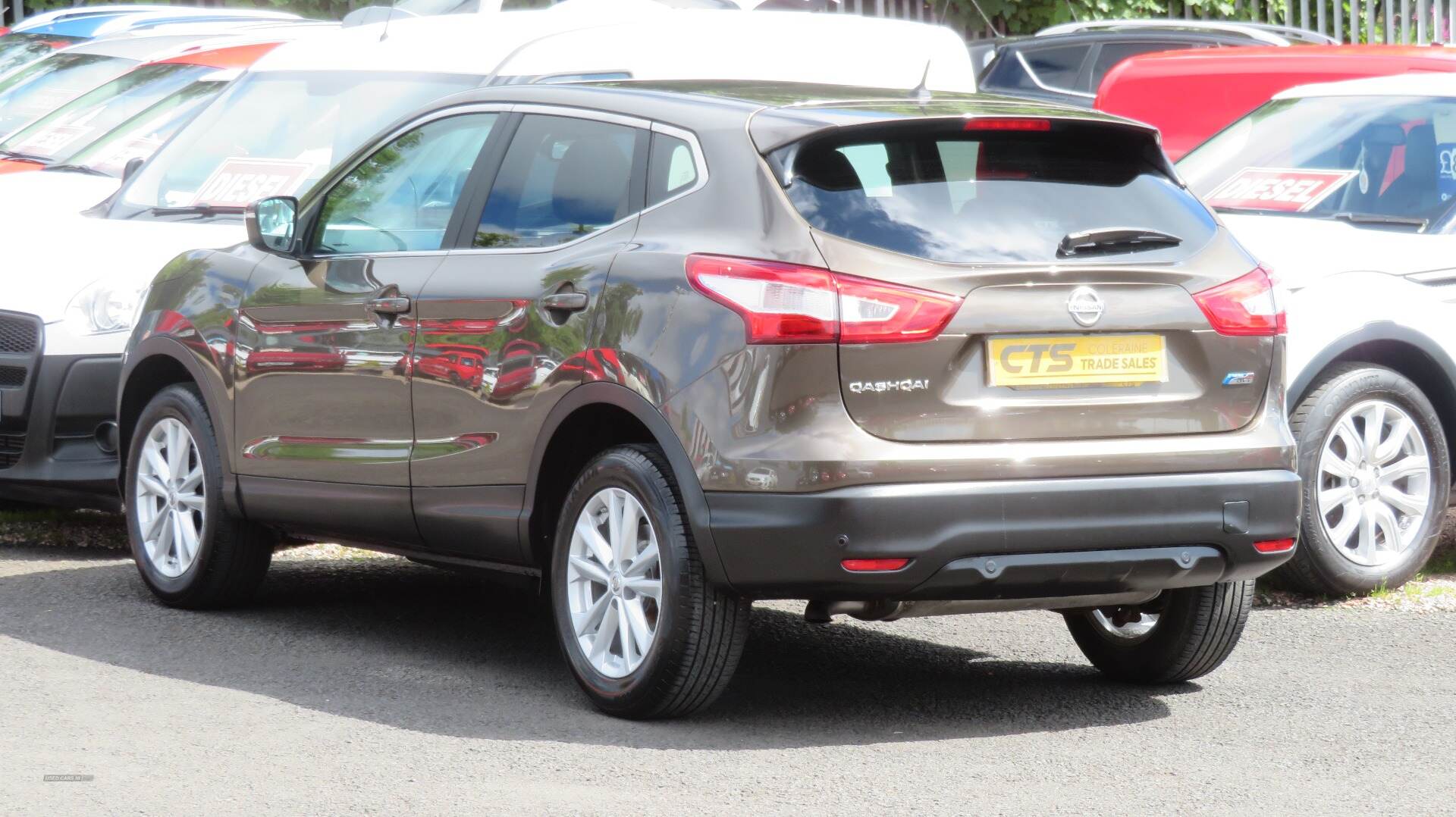 Nissan Qashqai DIESEL HATCHBACK in Derry / Londonderry