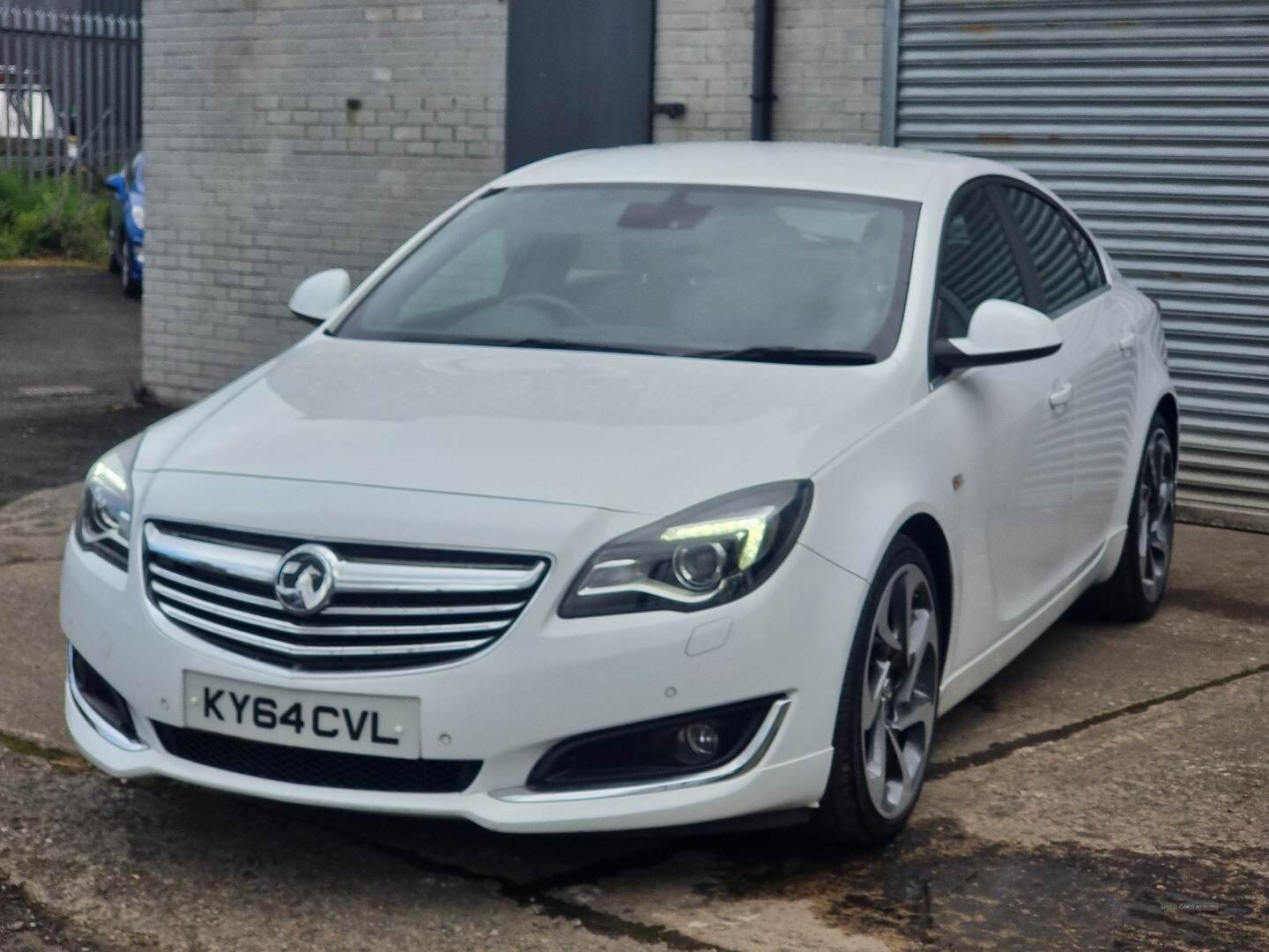 Vauxhall Insignia DIESEL HATCHBACK in Tyrone