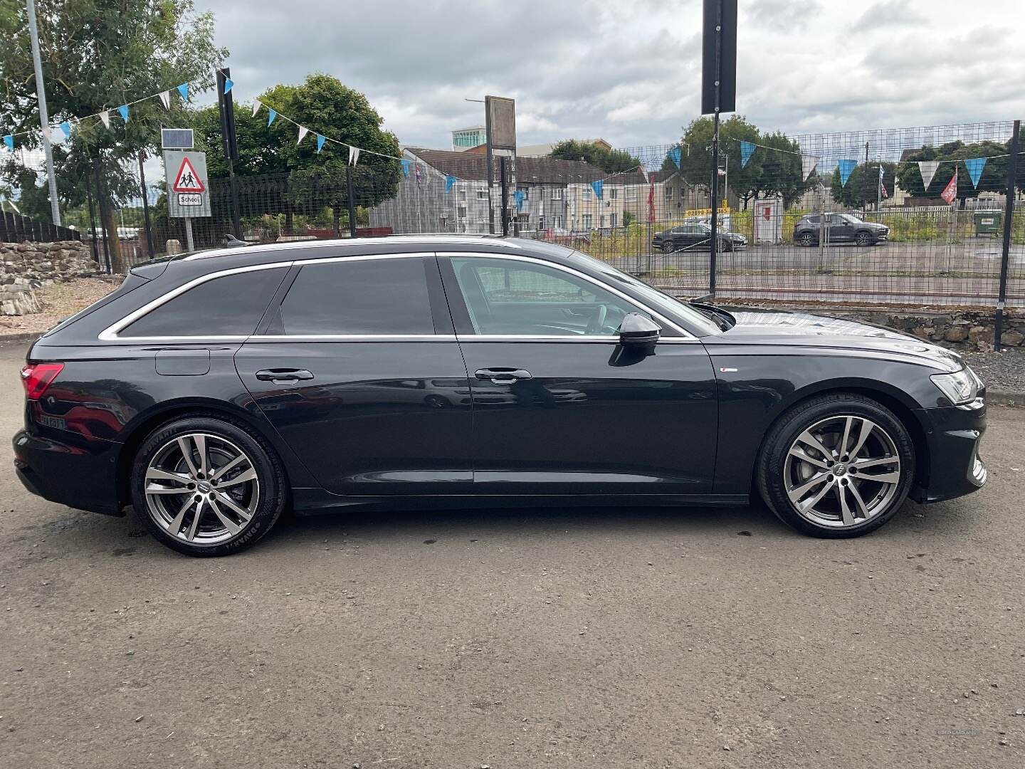 Audi A6 DIESEL AVANT in Antrim