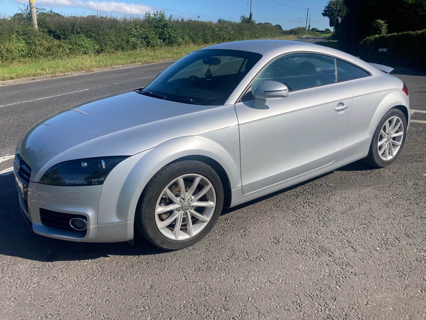 Audi TT COUPE in Down