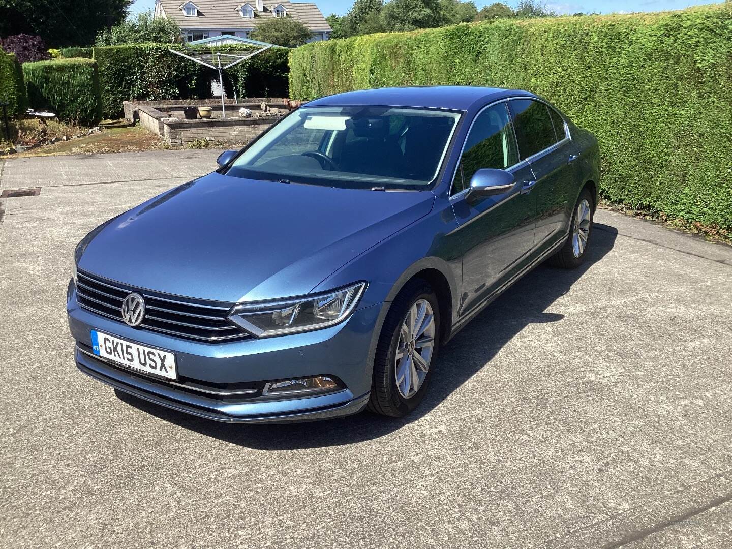 Volkswagen Passat DIESEL SALOON in Down