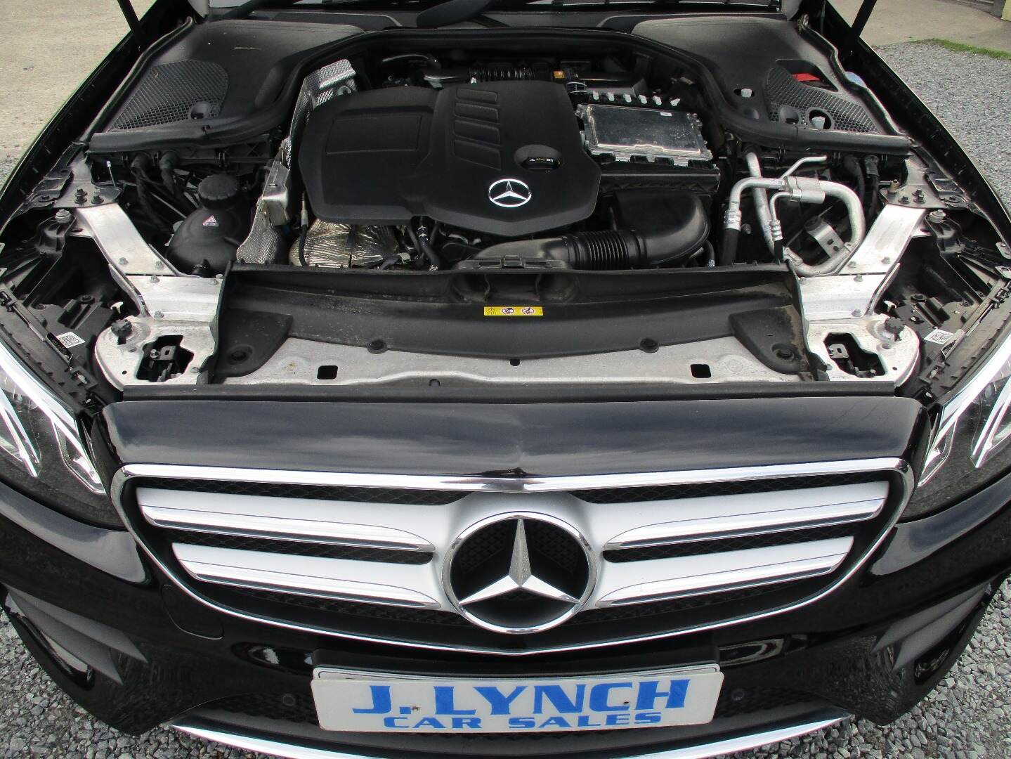 Mercedes E-Class DIESEL SALOON in Down