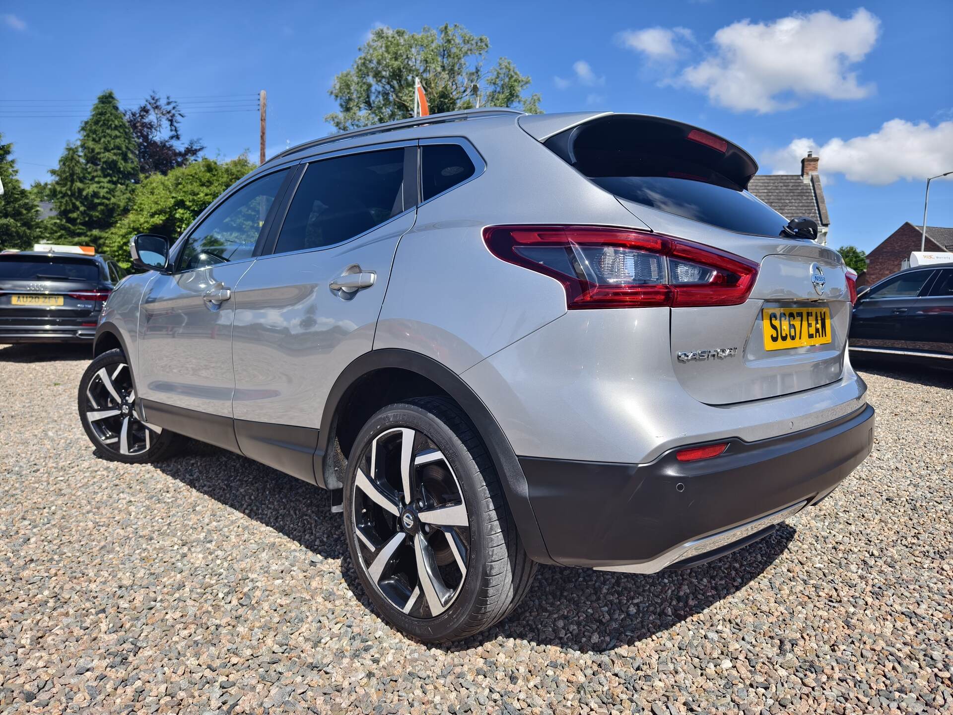 Nissan Qashqai DIESEL HATCHBACK in Fermanagh