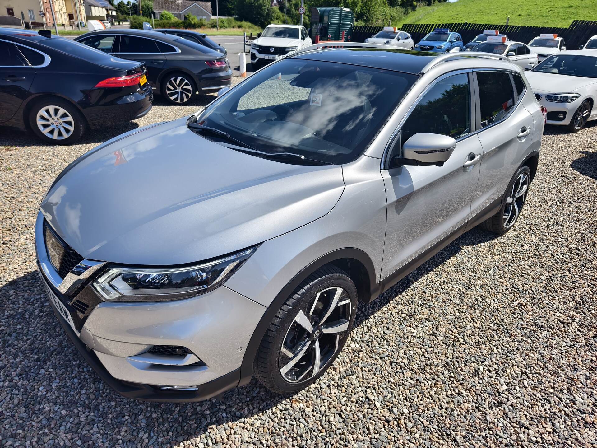 Nissan Qashqai DIESEL HATCHBACK in Fermanagh