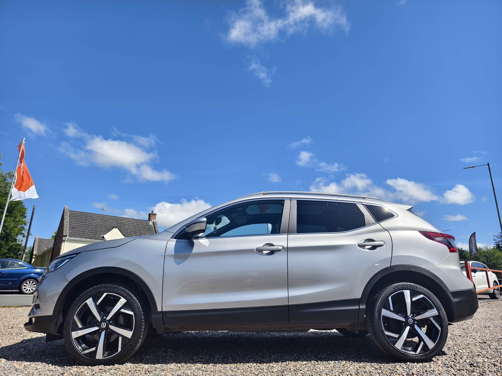 Nissan Qashqai DIESEL HATCHBACK in Fermanagh