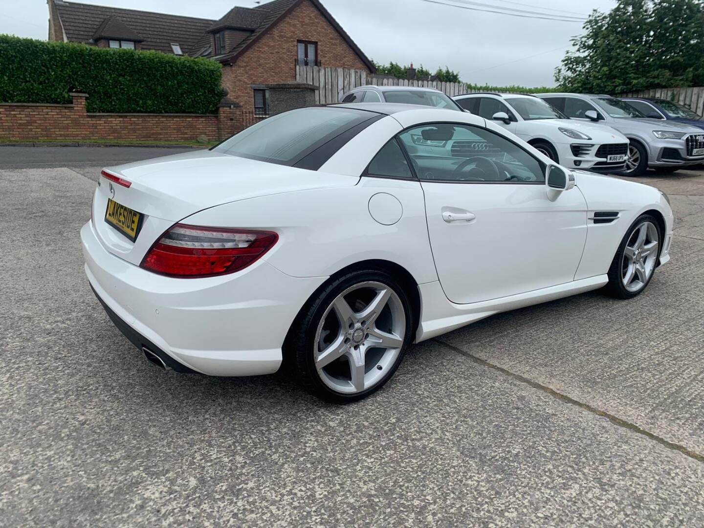 Mercedes SLK-Class DIESEL ROADSTER in Down