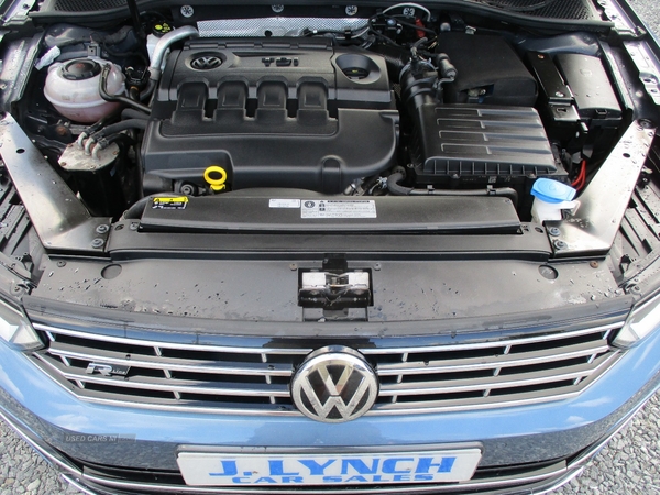 Volkswagen Passat DIESEL SALOON in Down