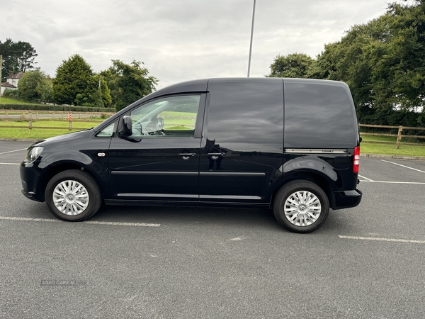 Volkswagen Caddy C20 DIESEL in Down